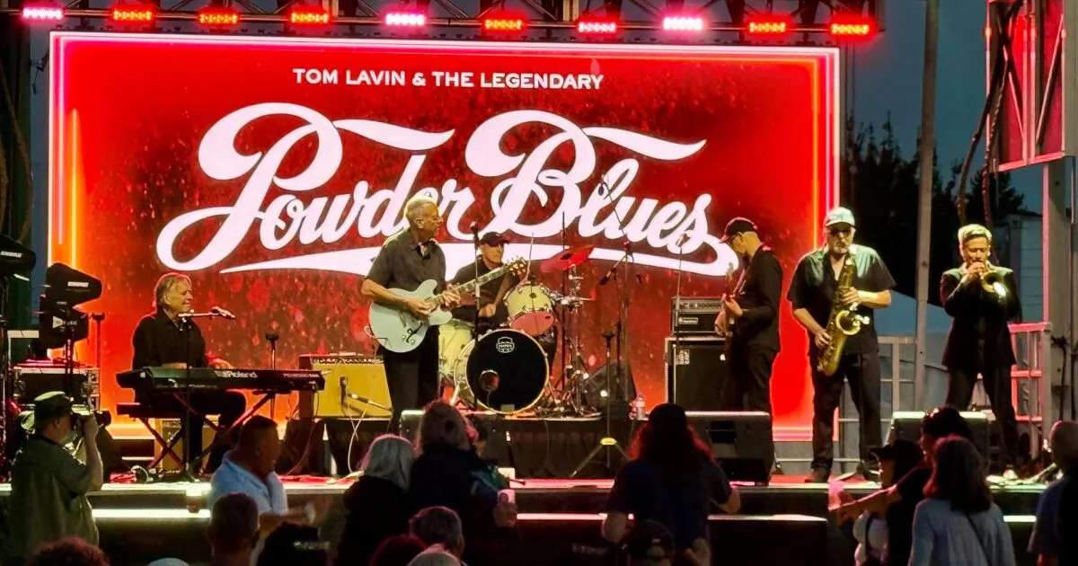 Tom Lavin & The Legendary Powder Blues with special guest David Gogo